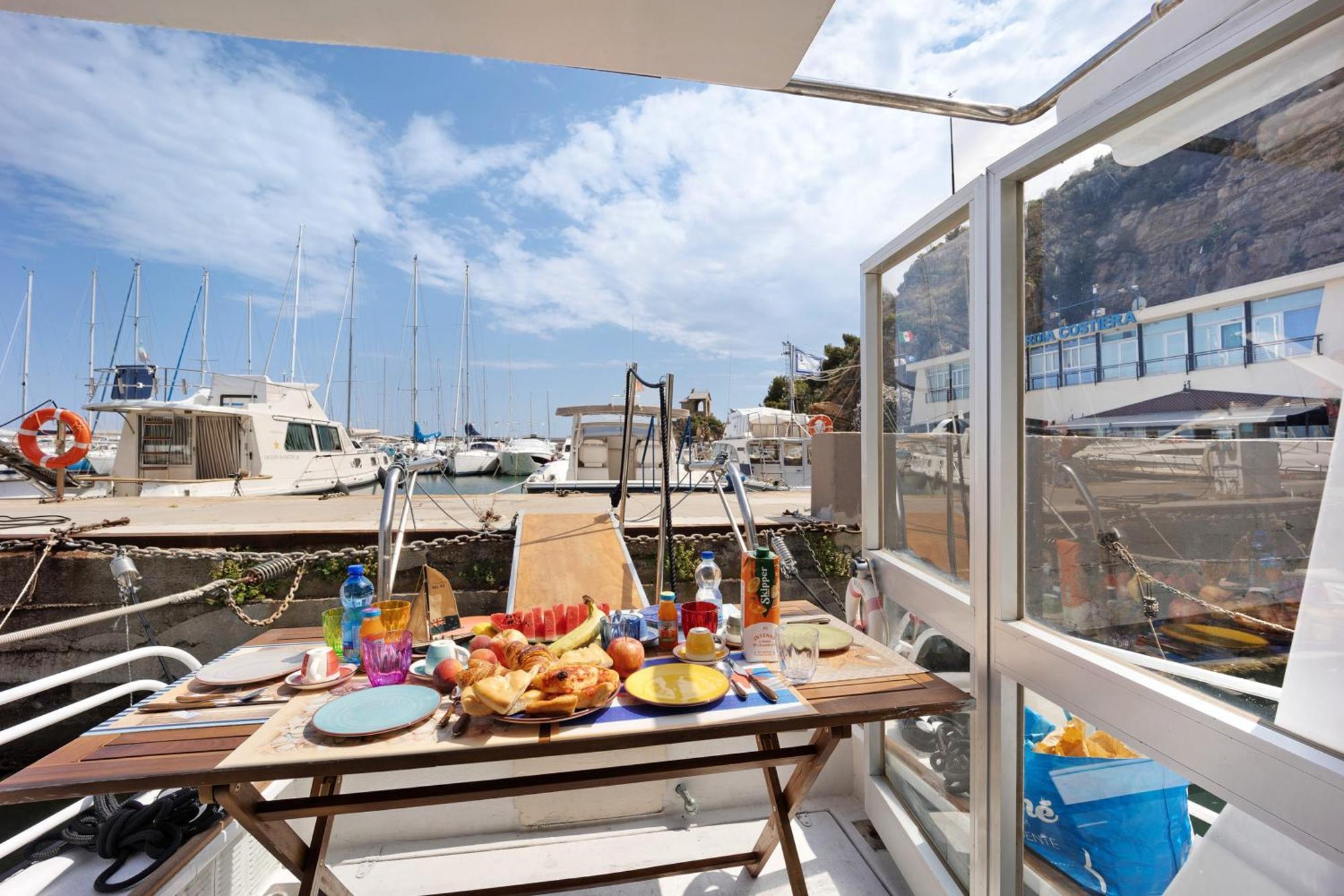 Aloha Jak'S Boat Alassio Exteriér fotografie